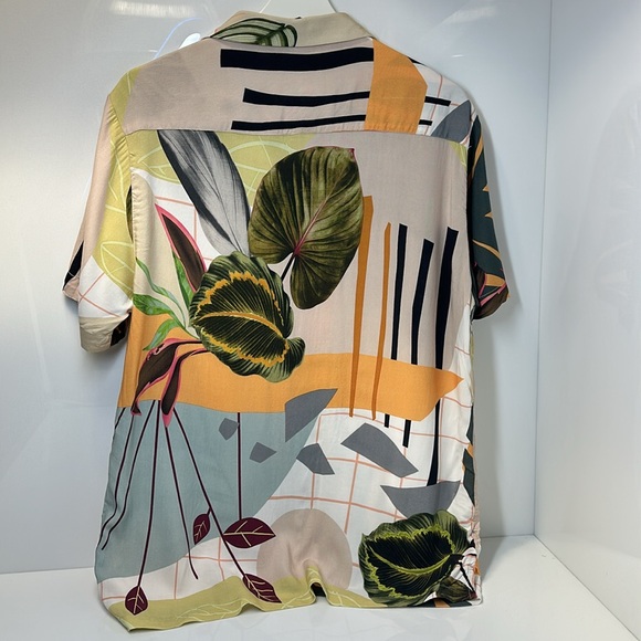 DENIM & FLOWER MEN’S CASUAL SHORT SLEEVE SHIRT SIZE L - Picture 2 of 4